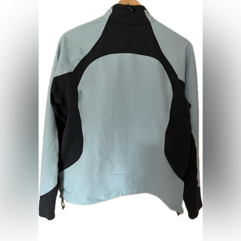 REI woman’s light weight blue and black jacket Size L - Picture 2 of 10